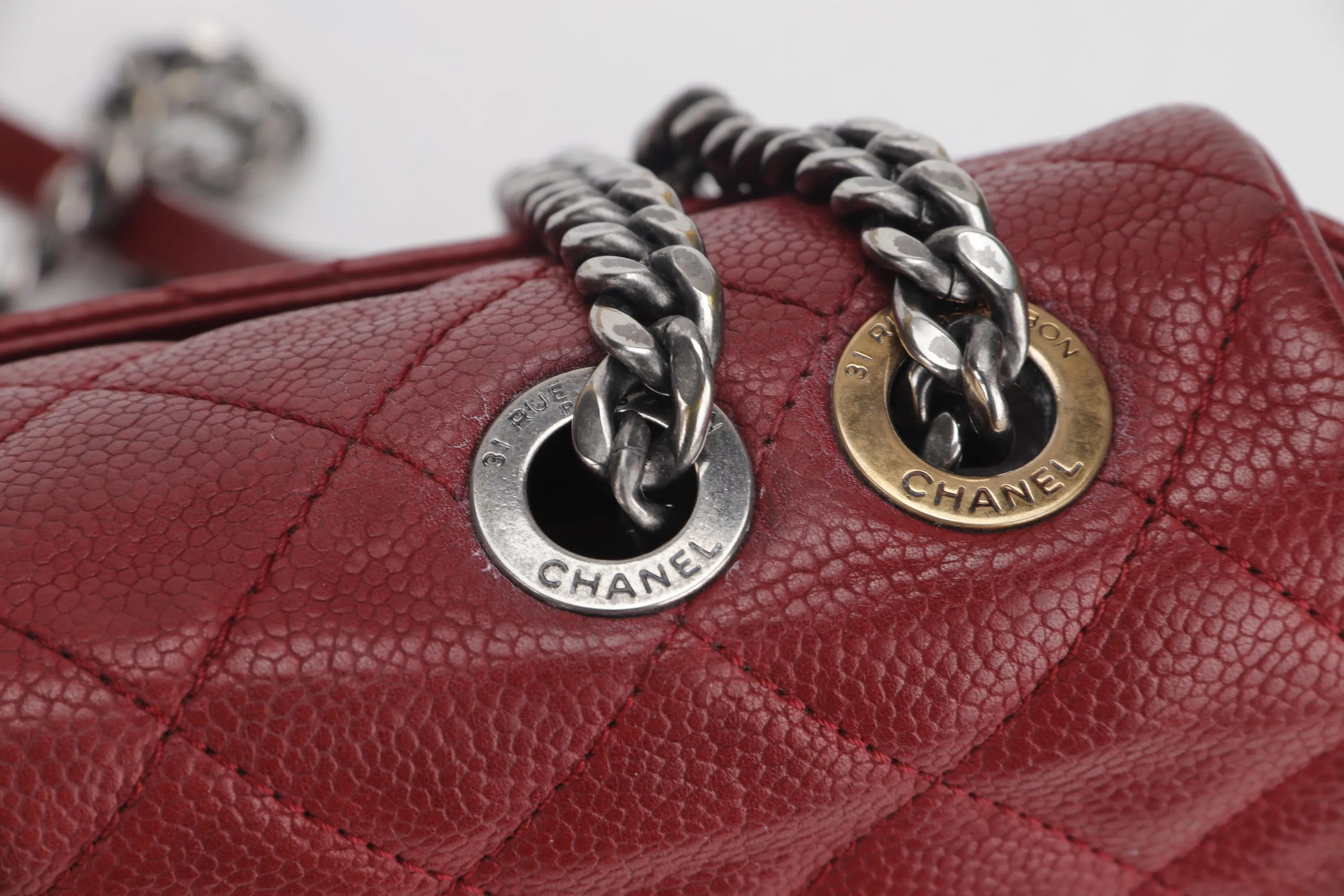 CHANEL POCKET FLAP MESSENGER BAG 26CM (2322xxxx) RED CAVIAR LEATHER GOLD & SILVER HARDWARE, WITH CARD, NO DUST COVER